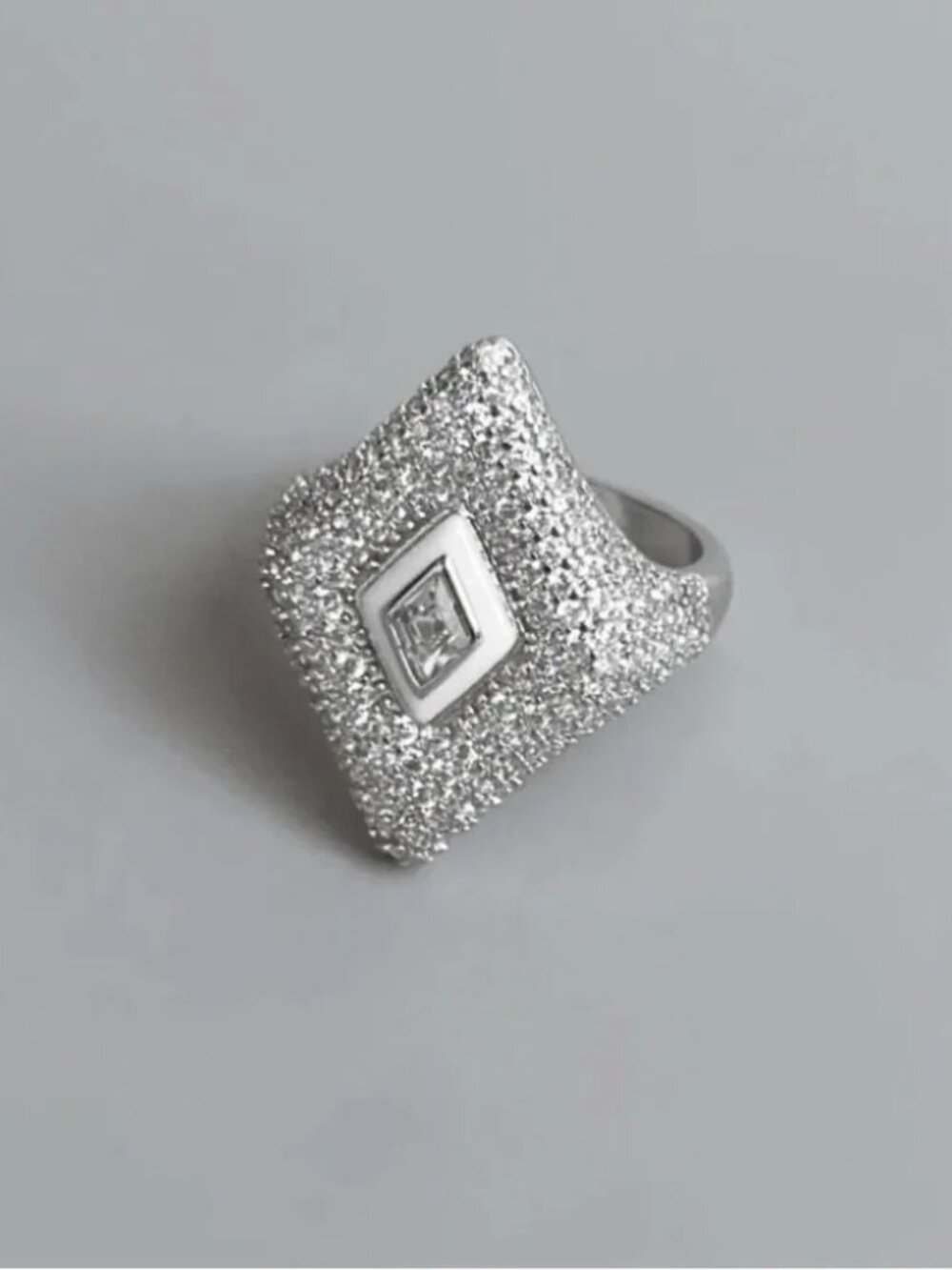 DiamondRing1988 - Picture 2 of 7